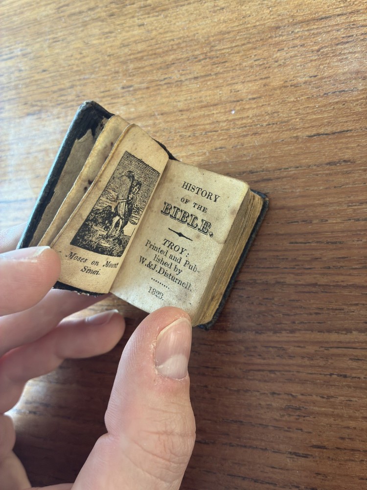 Miniature Book -  History of the Bible. Troy [NY]. 1823. W.&J. Disturnell