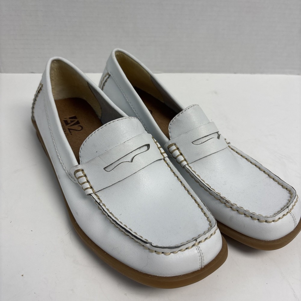Aerosoles A2 Penny Loafers White Flats Shoes Leather Sz 7.5B New With Out Box