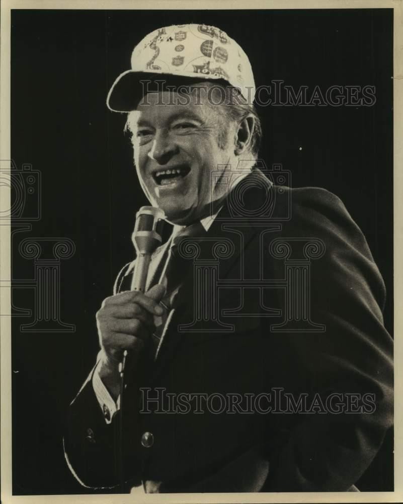 Press Photo Bob Hope, comedian, actor and entertainer. - sap12799