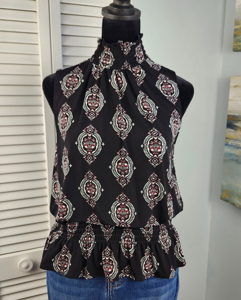 WHBM Black Floral Sleeveless Top M Smocked Neck Waist Stretch Jersey Knit Y2K