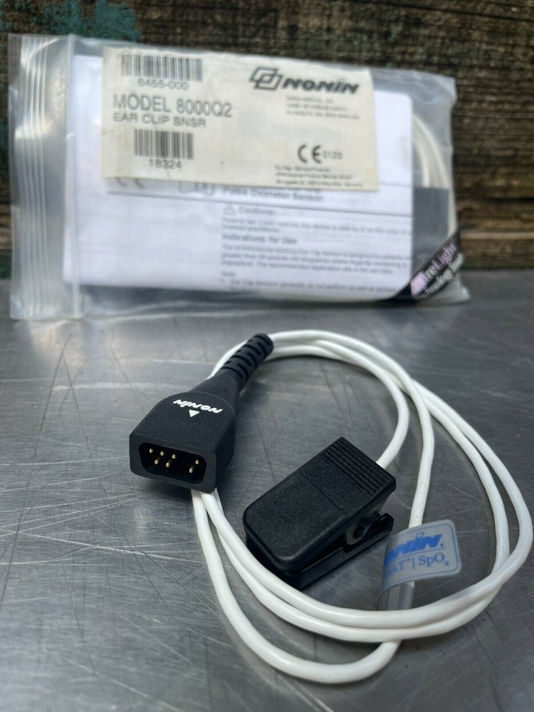 OEM Nonin Reusable Ear Clip Pulse Oximetry Sensor SpO2 7 PIN 8000Q2