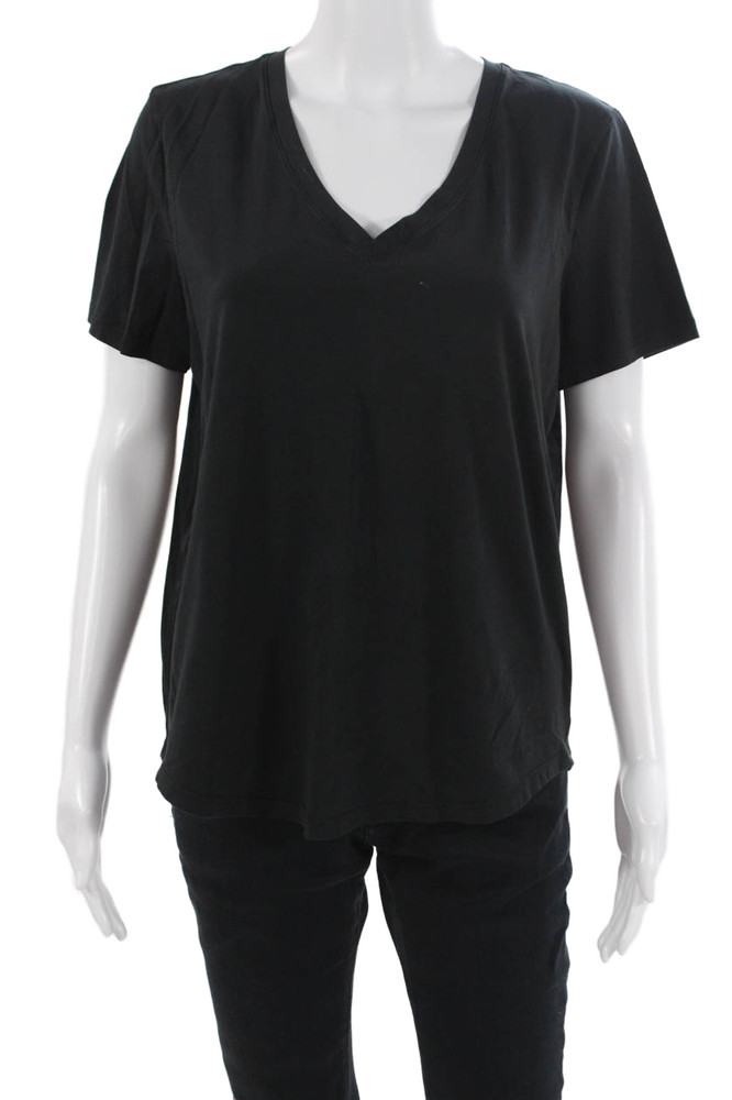 Lululemon Womens Black V-Neck Basic Short Sleeve T-Shirt Size 8Free Shipping in US $100+ Orders | $6.95 Orders Below