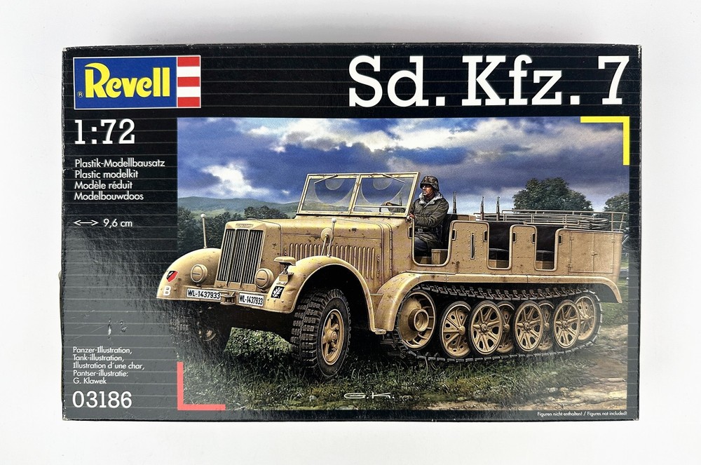Revell 03186 Sd.Kfz.7 1/72 Scale Plastic Model Kit