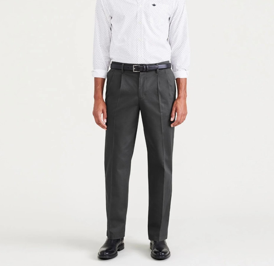 Dockers Men's Signature Iron Free Khaki Stain Defender Classic Fit Pleated Pants