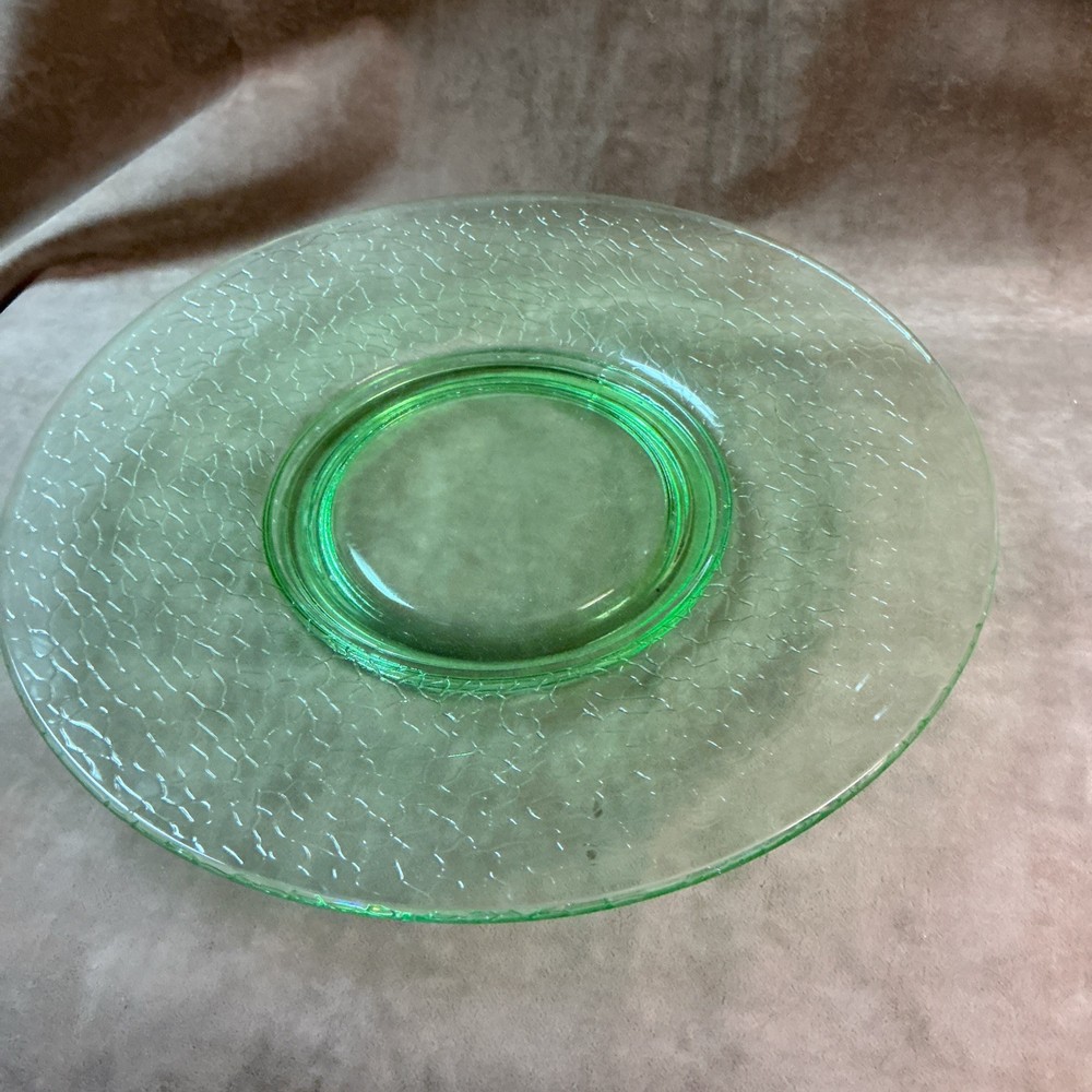 Vintage 1930s L. E. Smith Green non-uranium By Cracky Pattern  large plate
