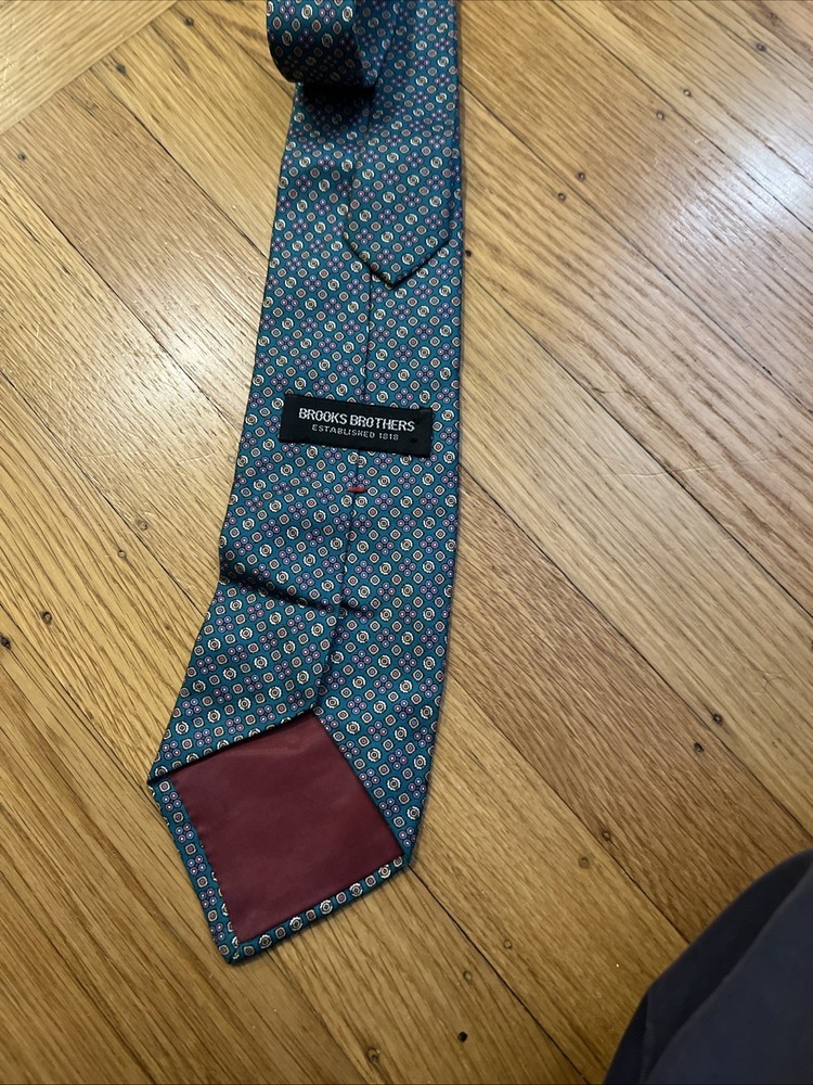 Brooks Brothers Finest Neckwear Time Neck Tie Necktie