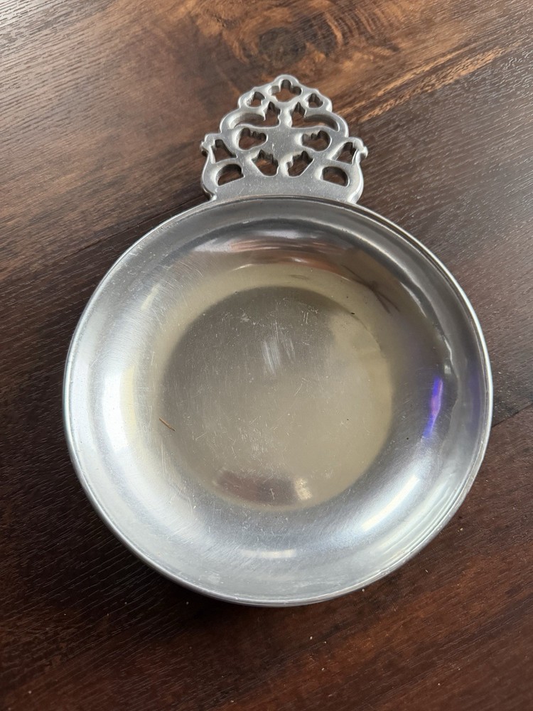 Wilton Pewter Bowl with Ornate Handle Decorative Collectible Metalware