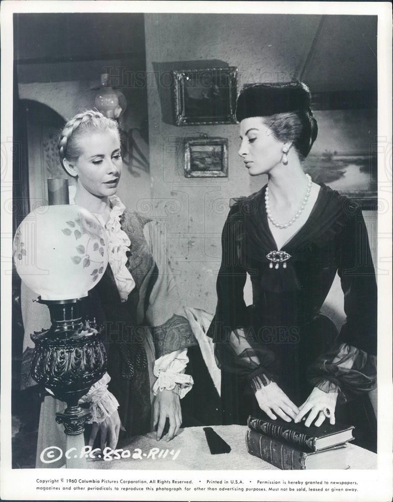 1960 Press Photo Actors Capucine & Genevieve Page in Song Without End