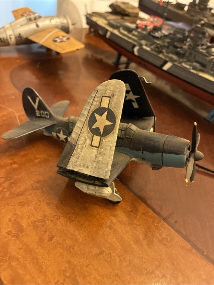 Built Plastic Models Est Scale 1/72 Wing Span 8” SB2C Helldiver