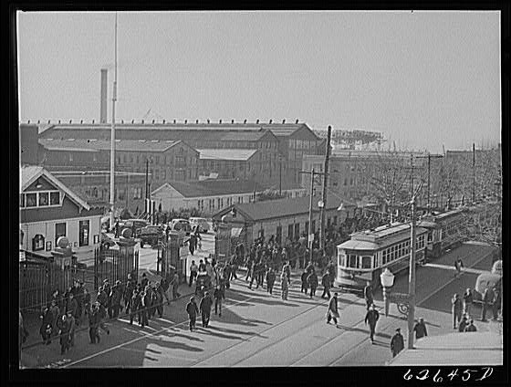 Newport News Virginia 1941 Shipyards Workers Streetcar John Vachon FSA