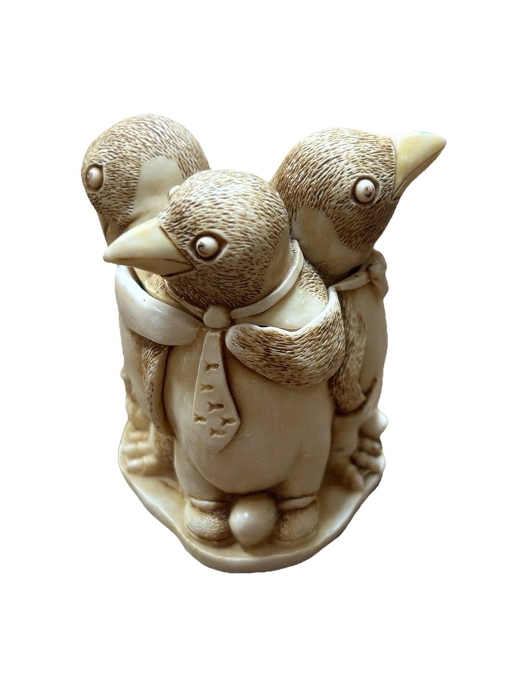 Harmony Kingdom Unexpected Arrival Penguins  Figurine Made in UK