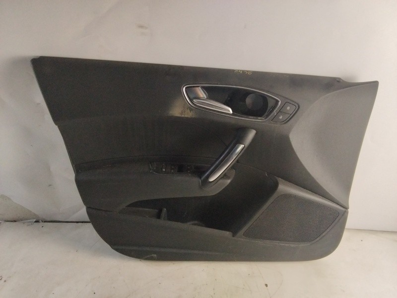 8X4867117 Front Left Door Trim Audi A1 2011 1722656