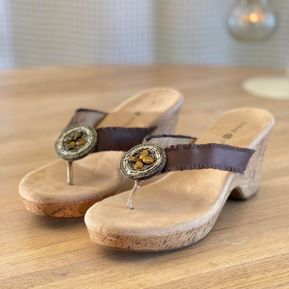 Lindsay Phillips Brown Beaded Cork Wedge Flip Flops Size 10