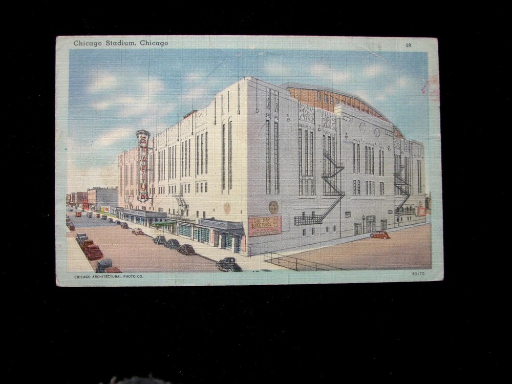 1945 Linen Postcard 