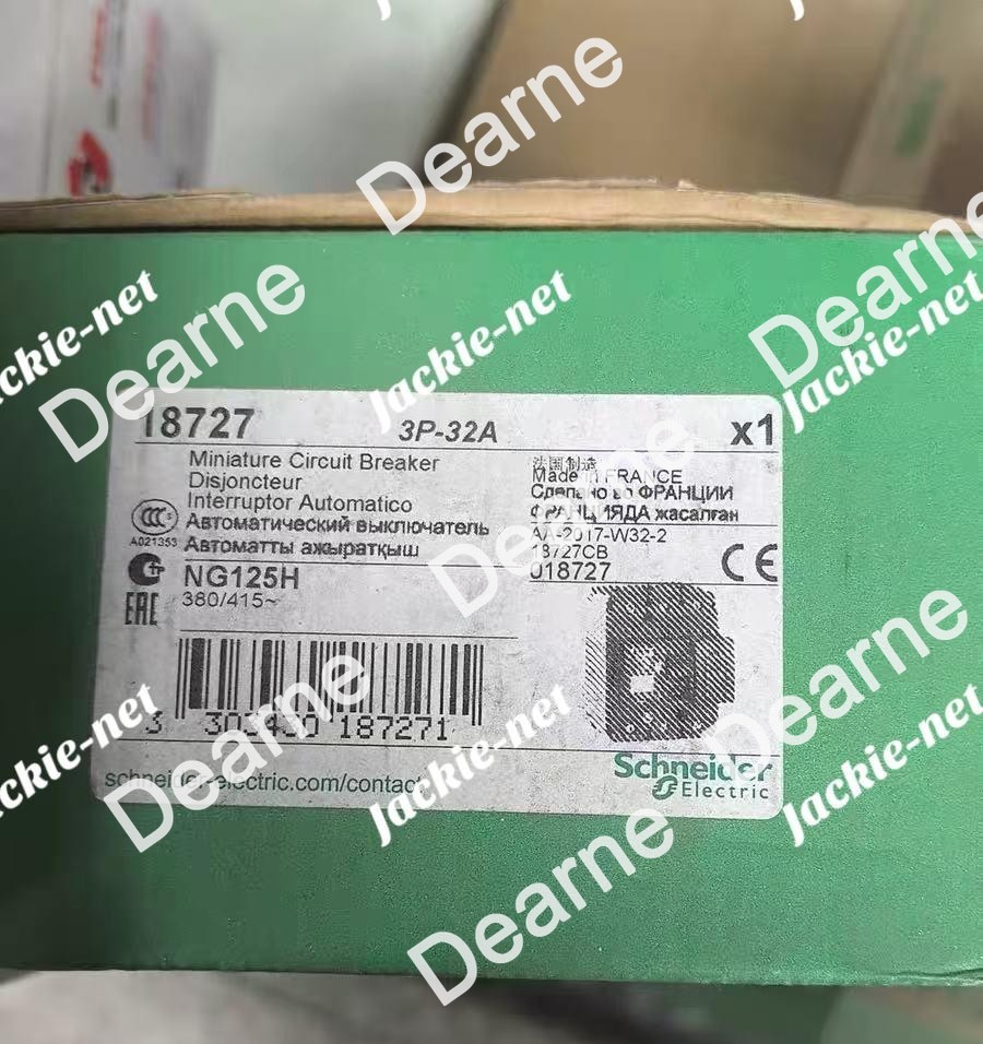 1PCS NEW Schneider18727 &&