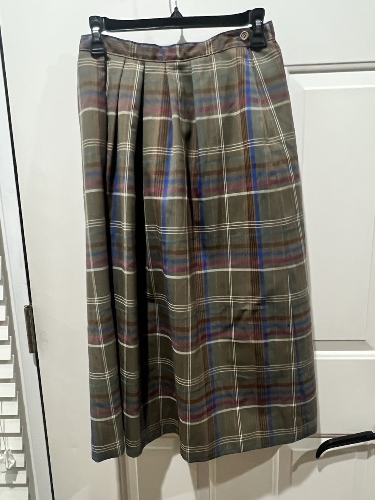 Pendleton Women's Vintage Skirt Size 10 Plaid Wool
