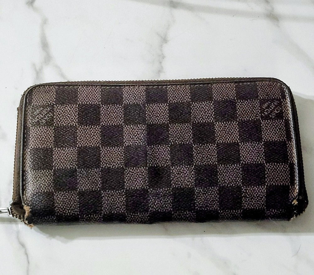 Vintage Louis Vuitton Damier Ebene Long Zippy Wallet - Project Piece