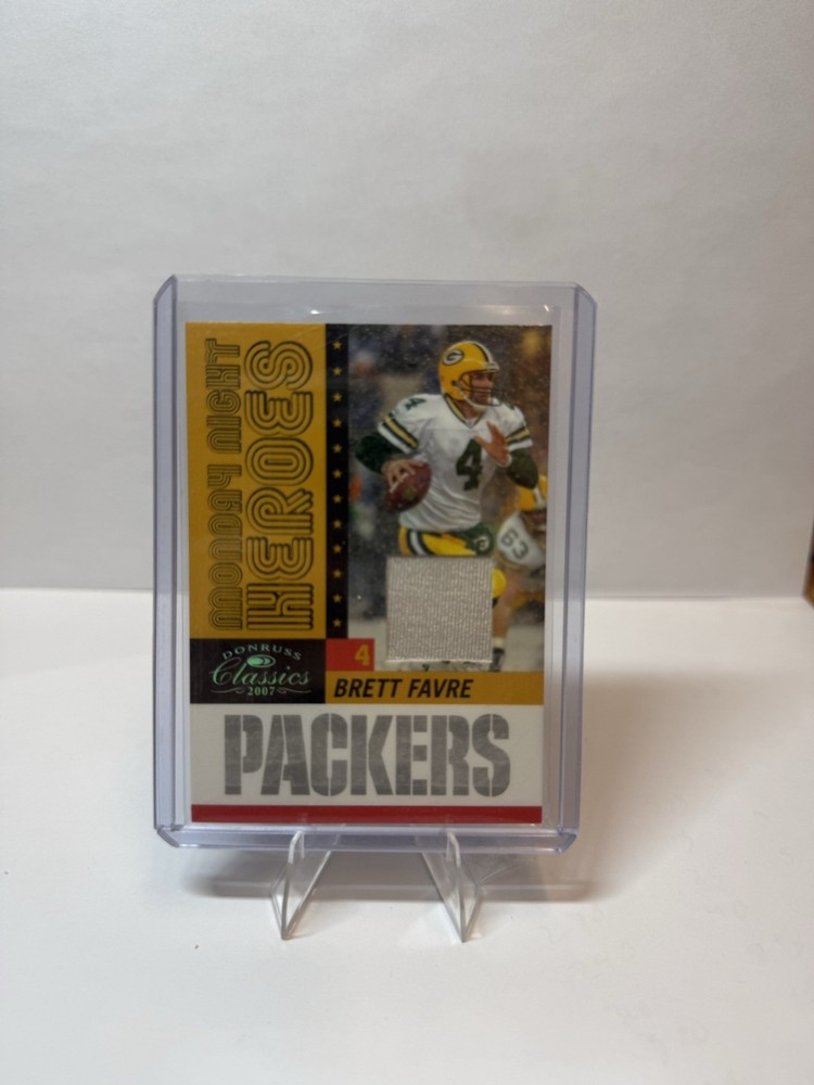 2007 Donruss Classics Monday Night Heroes Jersey Brett Favre #/250