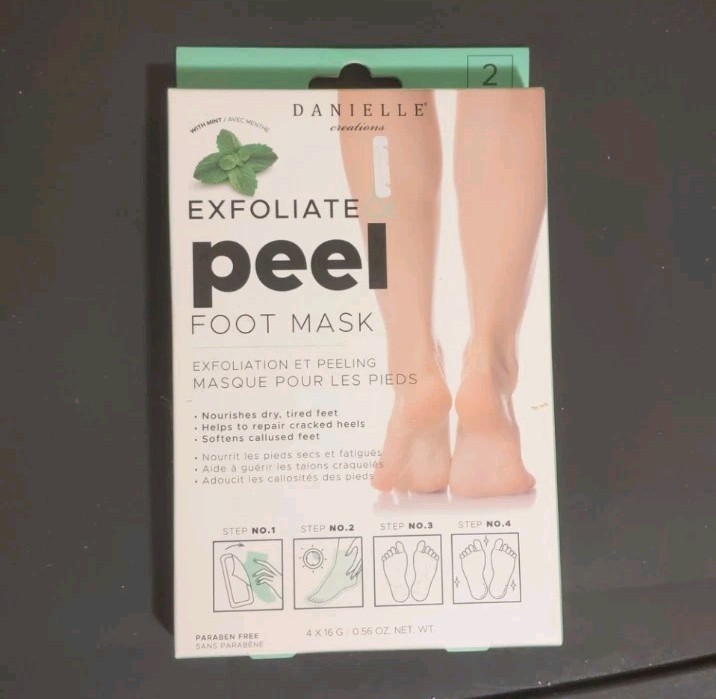 Danielle Exfoliating Foot Peel Mask 2 Pairs for Smooth Skin