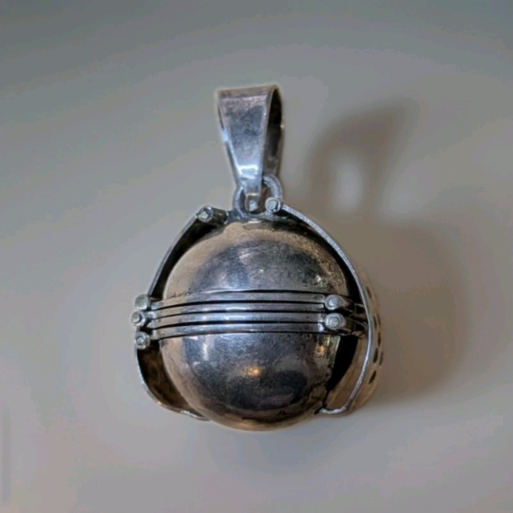 Vintage 925 Sterling Silver Folding Ball Sphere Multi 6 Photo Locket Pendant Ita