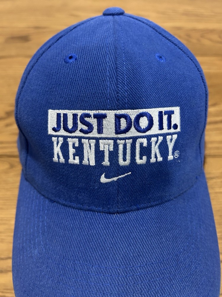 Kentucky Wildcats NCAA Basketball Vintage SnapBack NIKE! “Just DO It” BLUE HAT.