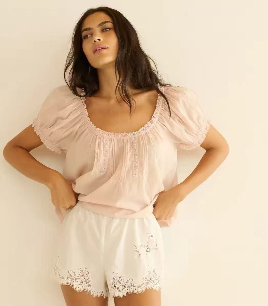 Doen embroidered lace edge soft cotton sweater