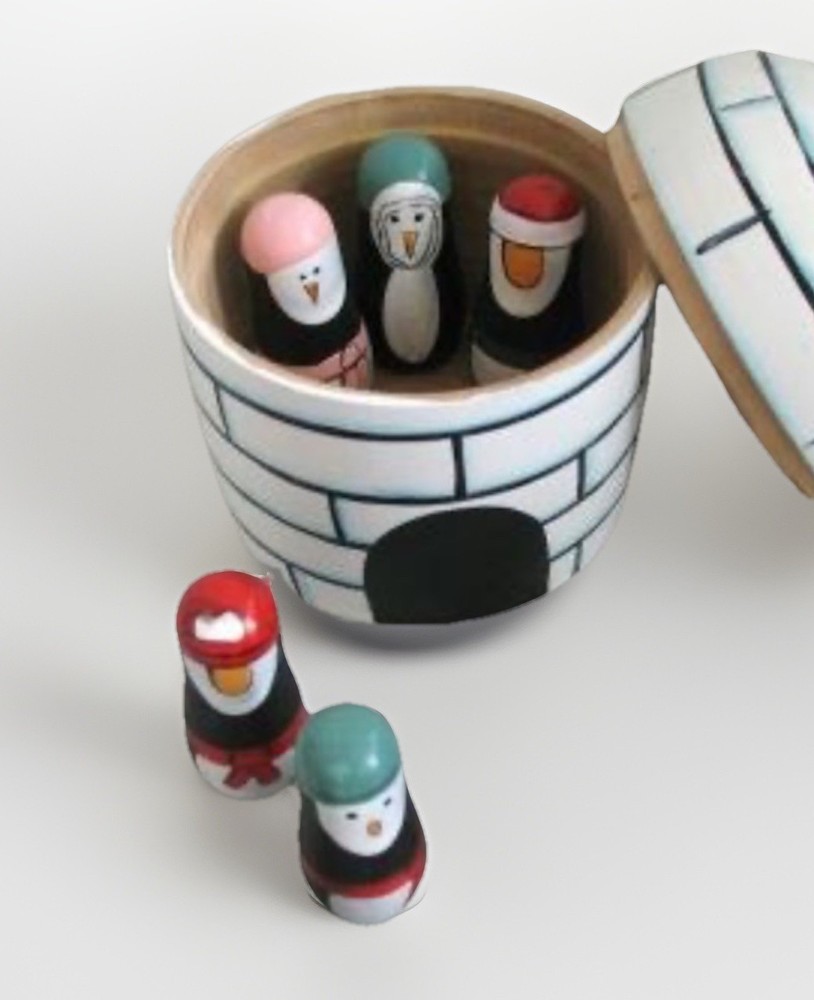 Vintage Wooden Hand Painted Set Of 10 Penguin Figurines Fitted Into An Igloo