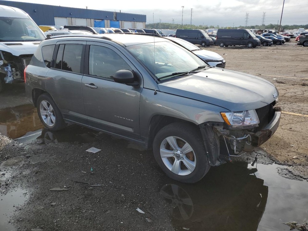 Used A/C Compressor for 2011 Jeep Compass - Grade A Condition-image