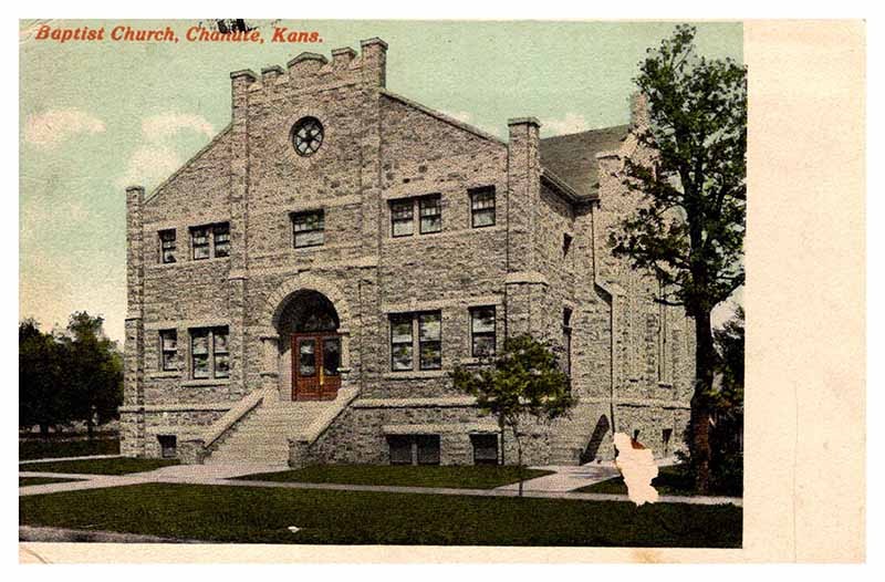 Postcard CHURCH SCENE Chanute Kansas KS m/09 AP6005
