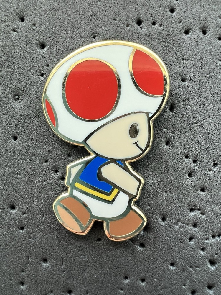Nintendo Super Mario FANTASY Pin - Toad Enamel Pin