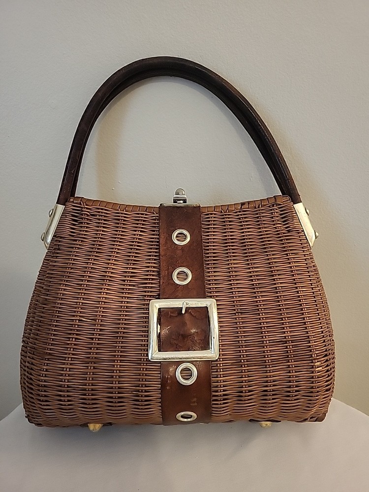 VTG Wicker Basket Handbag, Leather Handles & Strap Closure Metal Hardware 11 x 9