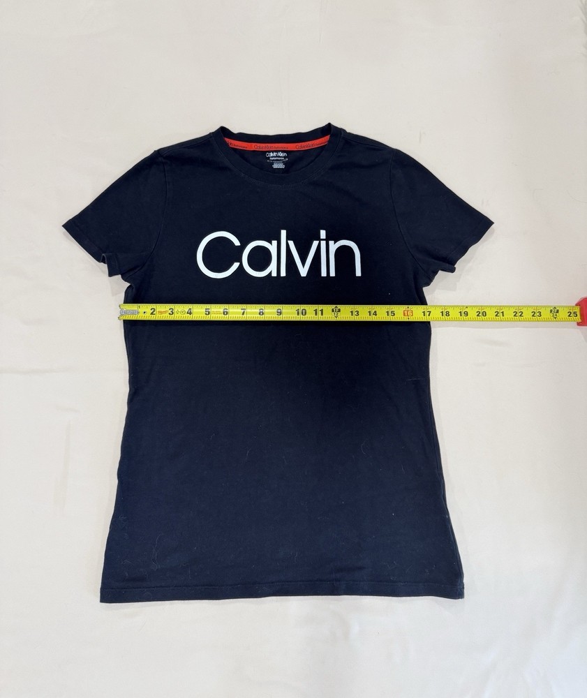 CALVIN KLEIN Women's t-shirt Size Medium