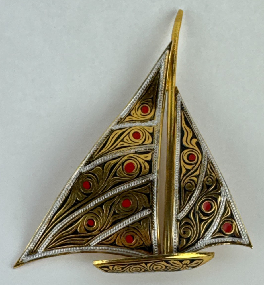 Vintage Damascene Sail Boat Brooch Pin Black Red Gold Tone Spain Ship Marked
