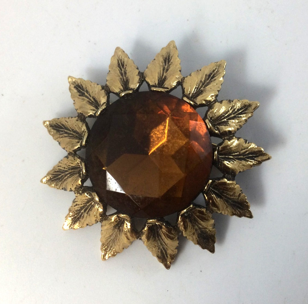 Vintage Emmons Amber Colored Faceted Glass Pin Brooch Sunburst Sunflower 2