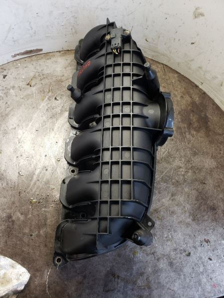 BMW Z4 Intake Manifold for 09-16 sDrive35is 3.0L Twin Turbo 1067535