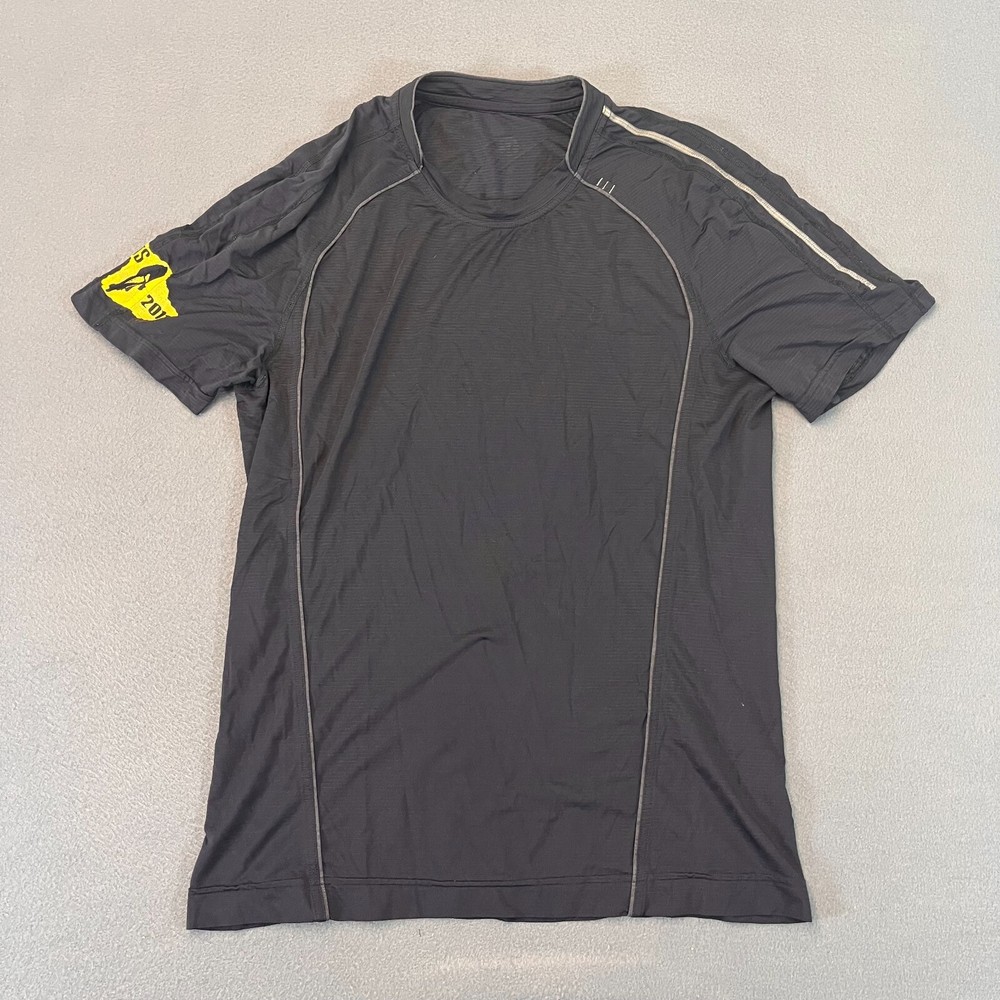 Lululemon Metal Vent Tech Tee Heather S/S Shirt Top Black/Gray Med Slim Cycling