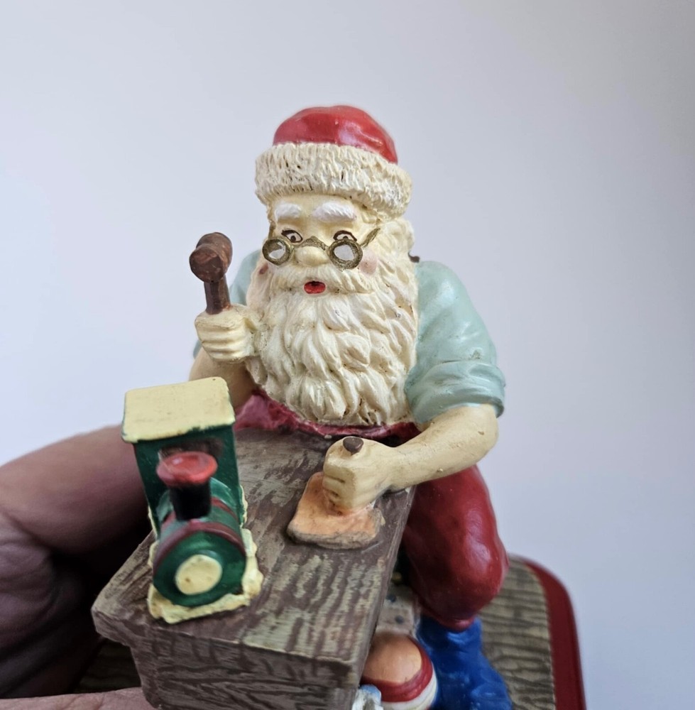 KSA Collectibles Visions Of Santa-For Good Kids Figurine in Original Box