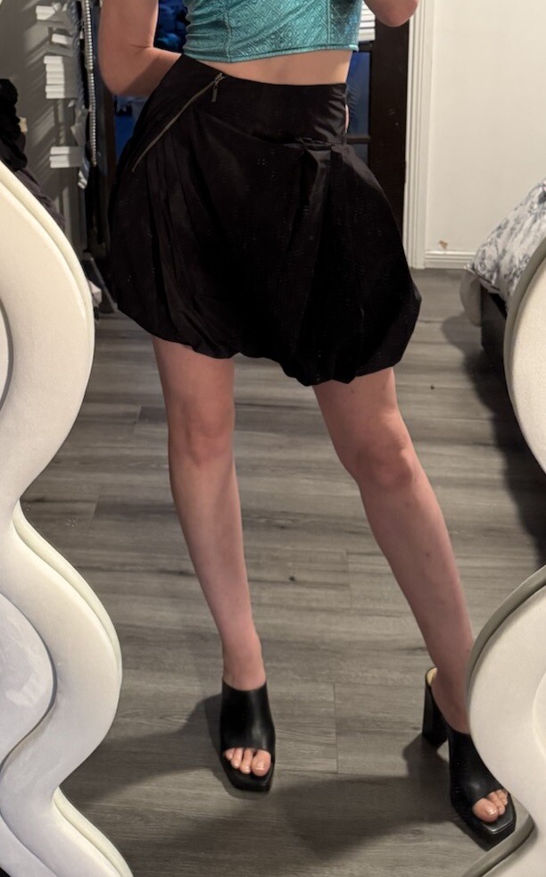 Y2K Black Aline Bubble Skirt with Zip Pockets Australian Made Size 6