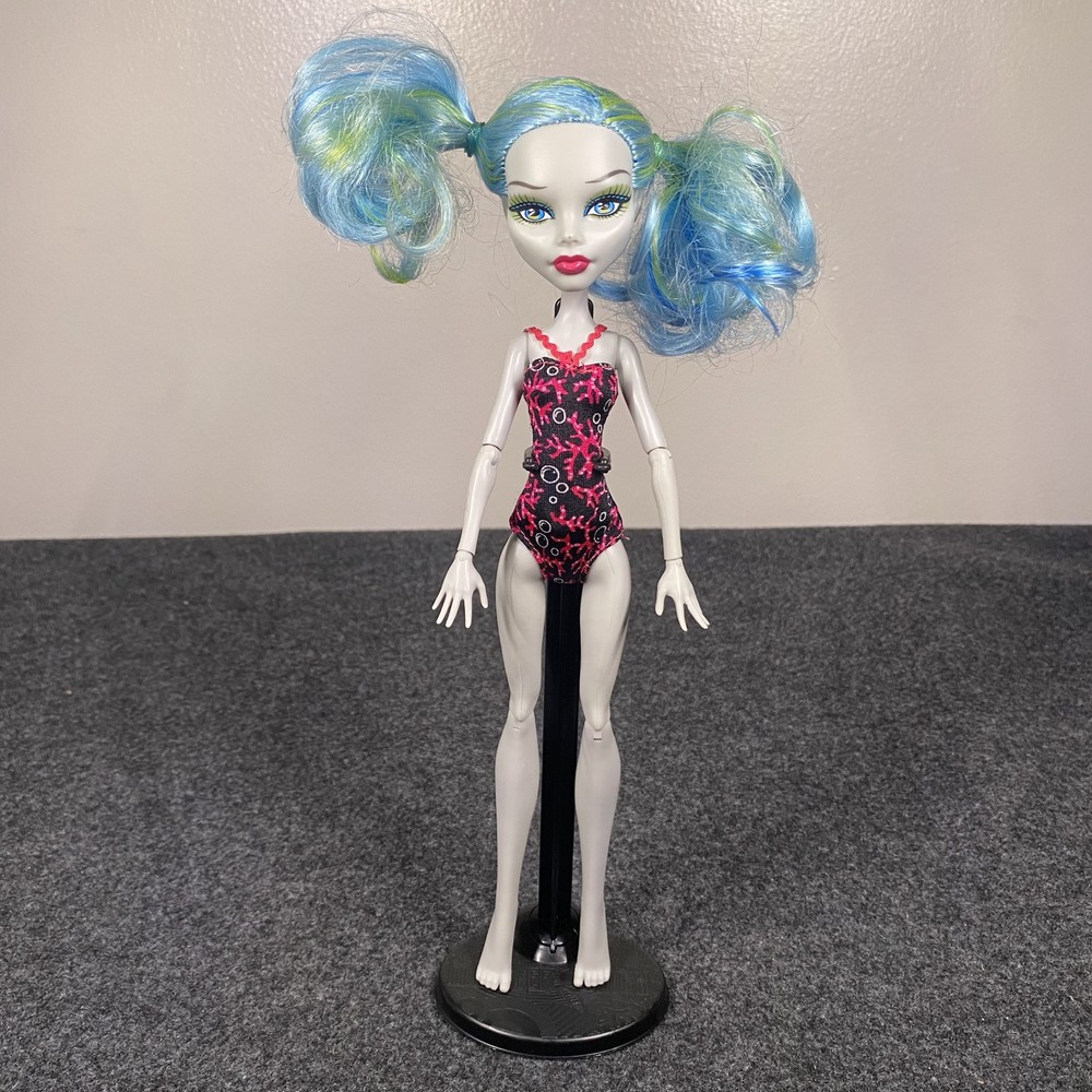 Monster High - Ghoulia Yelps Doll First Wave 2008