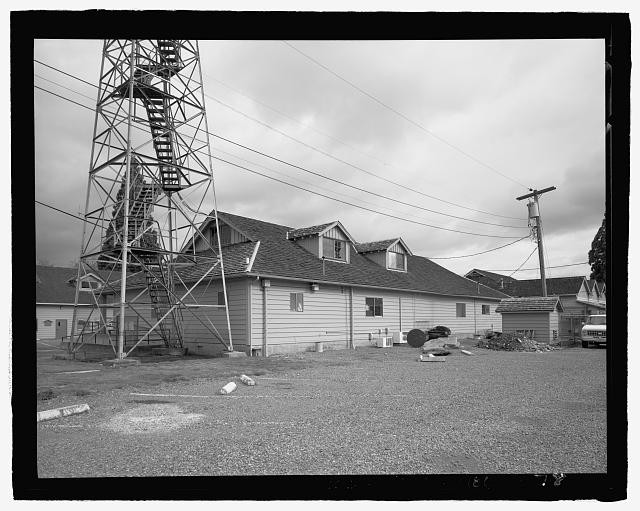 PERSPECTIVE VIEW OF COMMUNICATIONS BUILDING, VIEW LOOKING NORTH. - Oregon State