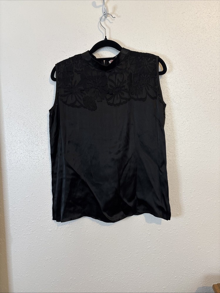G10 100 Percent Silk Top, Black, Tank, Flower Mesh Detail, Minimalist, #584