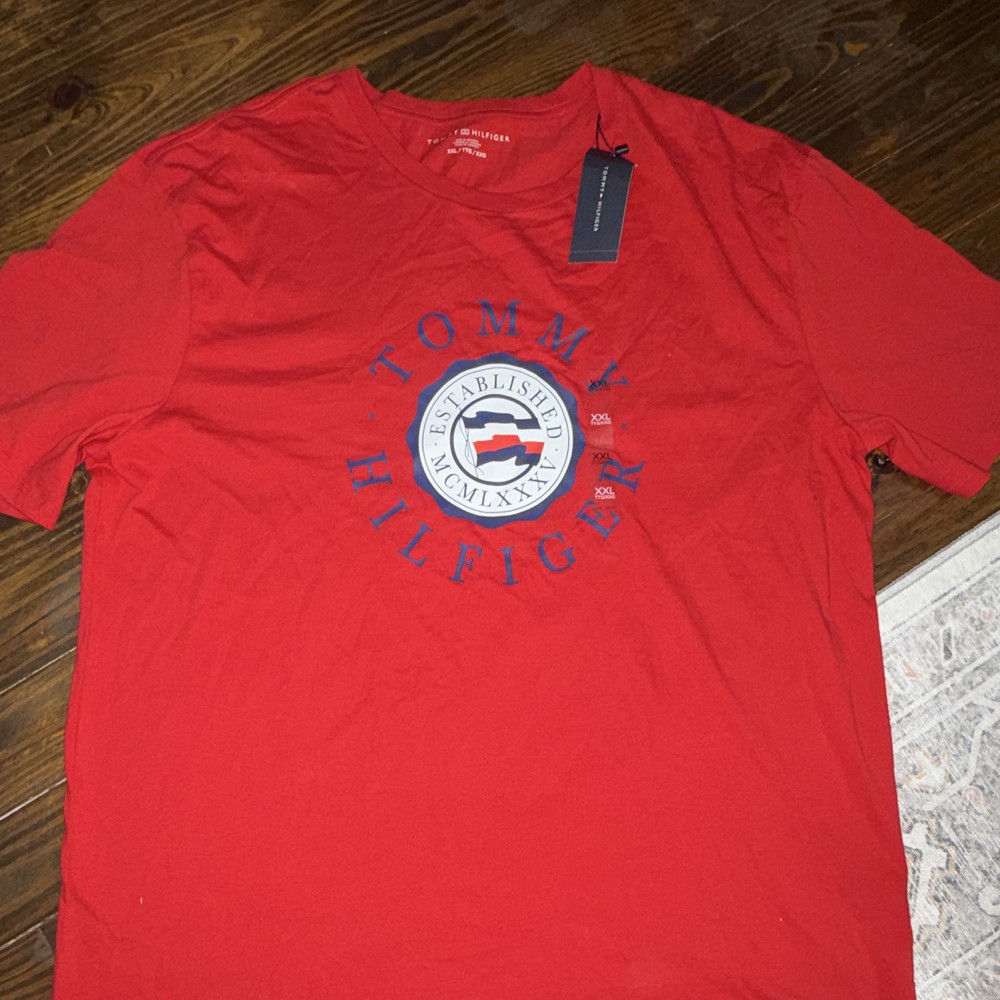 Tommy Hilfiger Men’s XXL Red Graphic Logo T-Shirt Short Sleeve NWT