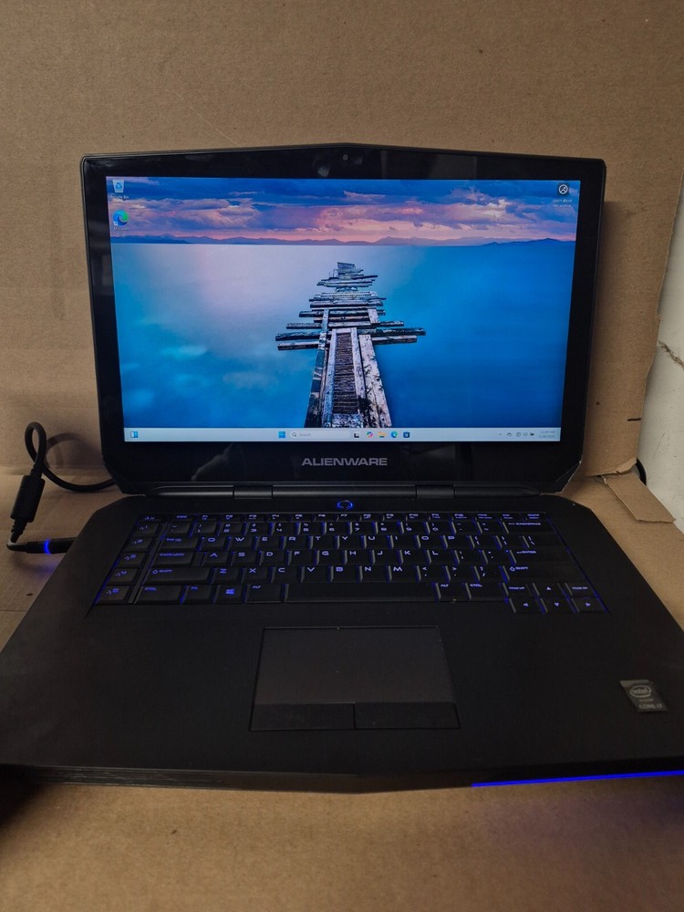 ALIENWARE 15 R1 i7-4710HQ 2.5GHZ 16GB SSD 256GB NVIDIA GTX 980M NO BATERY