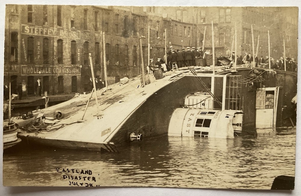 RPPC Real Photo Postcard - Eastland Disaster In Chicago River, Chicago, IL 1915