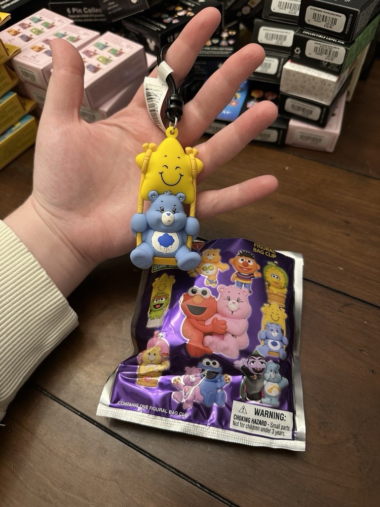 Collectibles: Grumpy Bear Keychain - Sesame Street X Care Bears - New