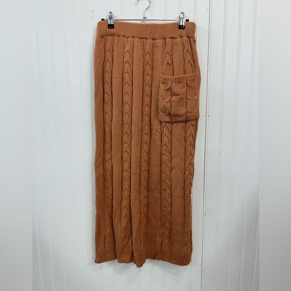 Elegant Cable Knit midi sweater grannycore Skirt in rust brown/orange