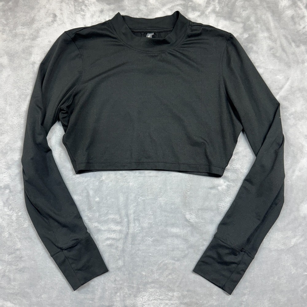 Vuori Shirt Womens M Black Long Sleeve Lux Crop Tee Performance Active
