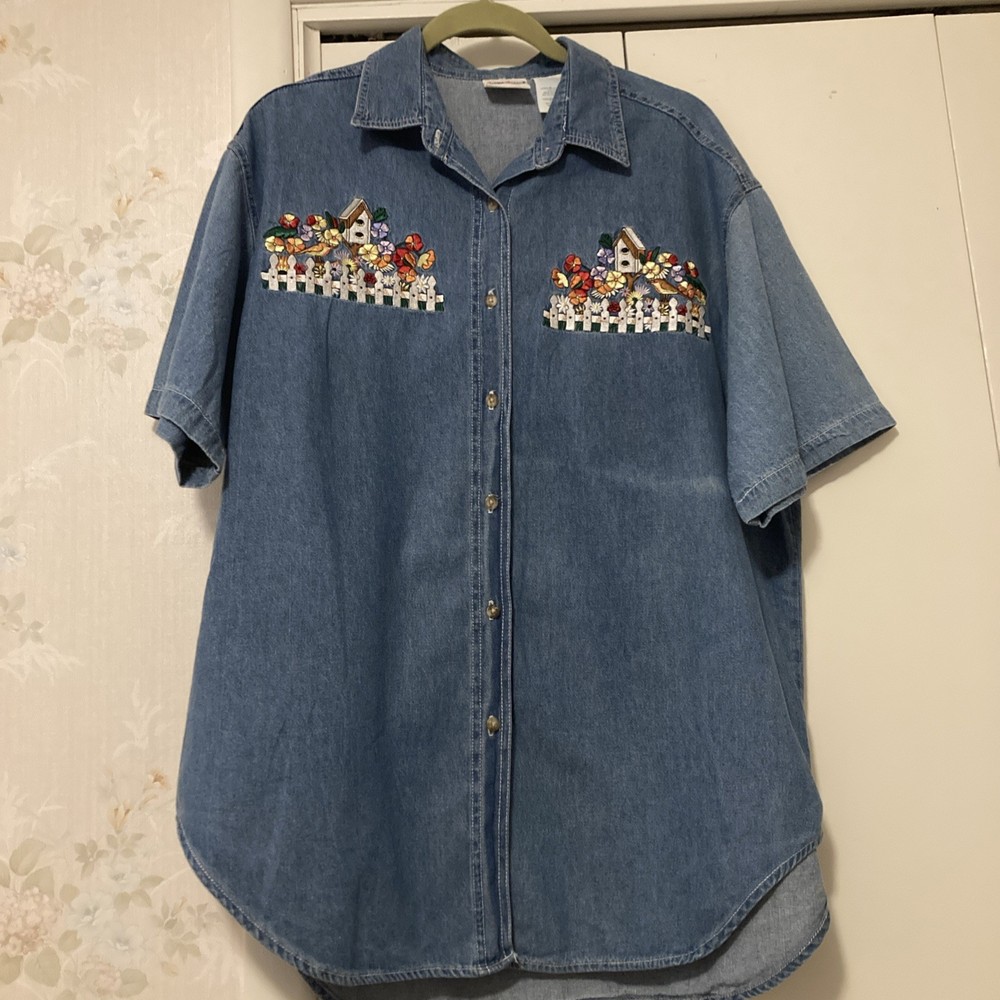 Vtg Bobbie Brooks Embroidered Birdhouse, Finch & Flowers Denim Shirt Top Size XL