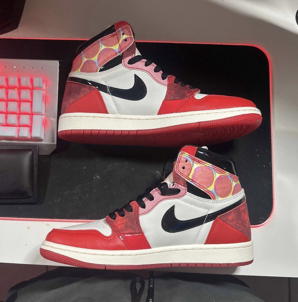 Air Jordan 1 Retro High OG 'Next Chapter'