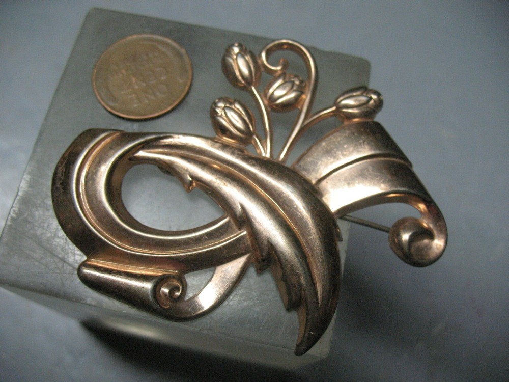 VINTAGE  STERLING  SB  PLATED SCROLL    FLORAL   BROOCH